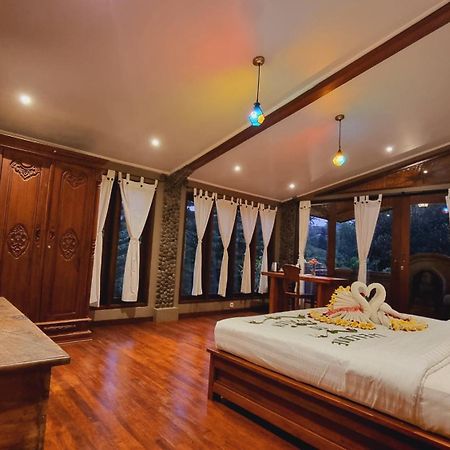 Avalon Ubud Castle & Spa Экстерьер фото