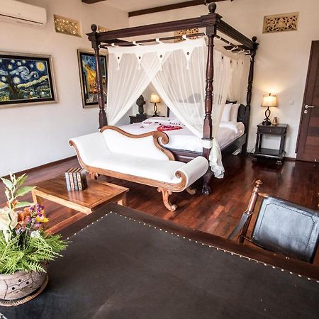 Avalon Ubud Castle & Spa Экстерьер фото