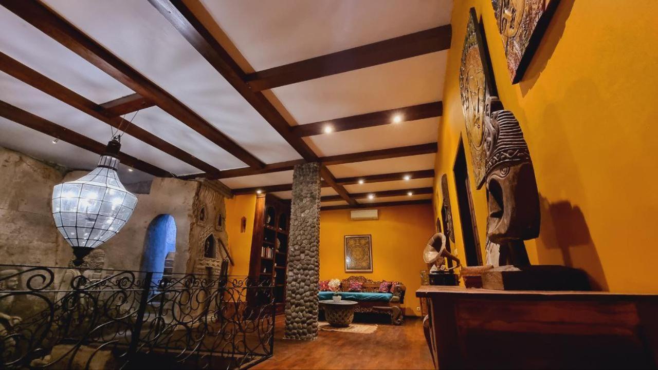 Avalon Ubud Castle & Spa Экстерьер фото