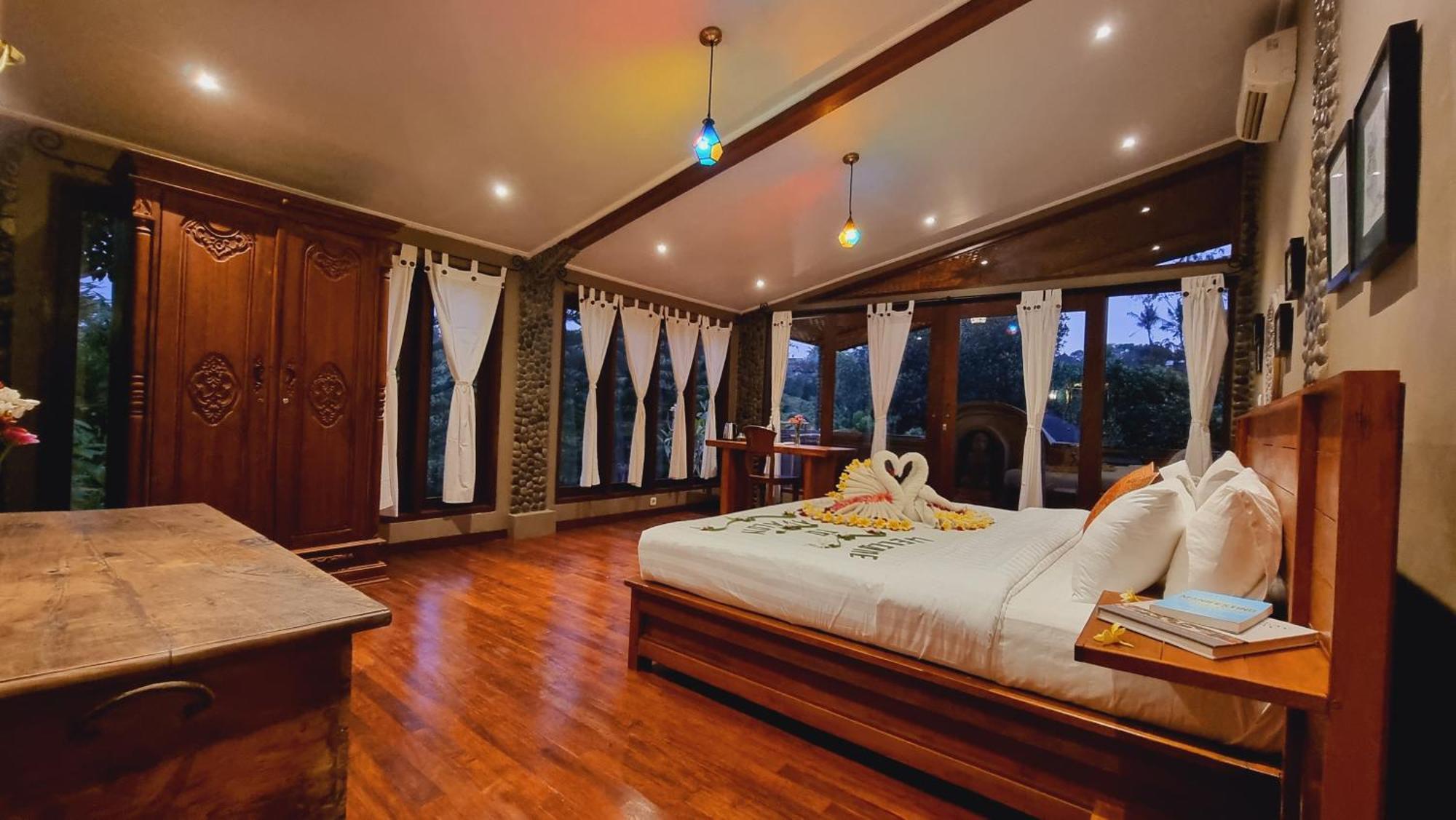 Avalon Ubud Castle & Spa Экстерьер фото